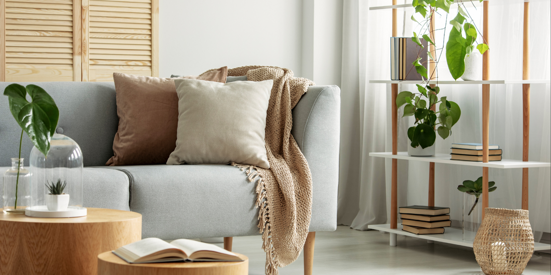 Wat zijn populaire moderne tafellampen voor een Scandinavisch interieur?